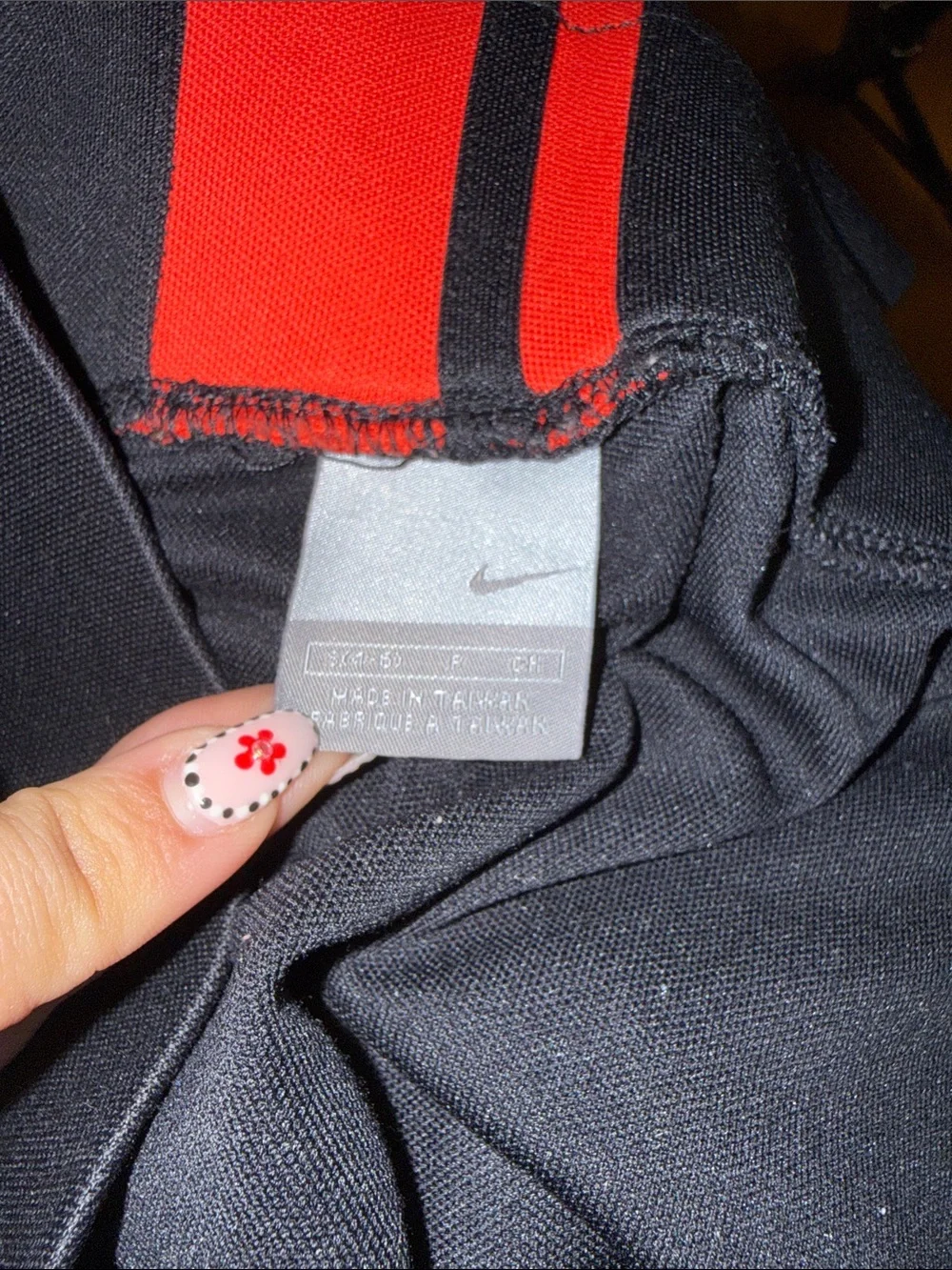 Nike Black Wide Leg‎ Athletic Pants Red Zip Hem Size S Grey Tag